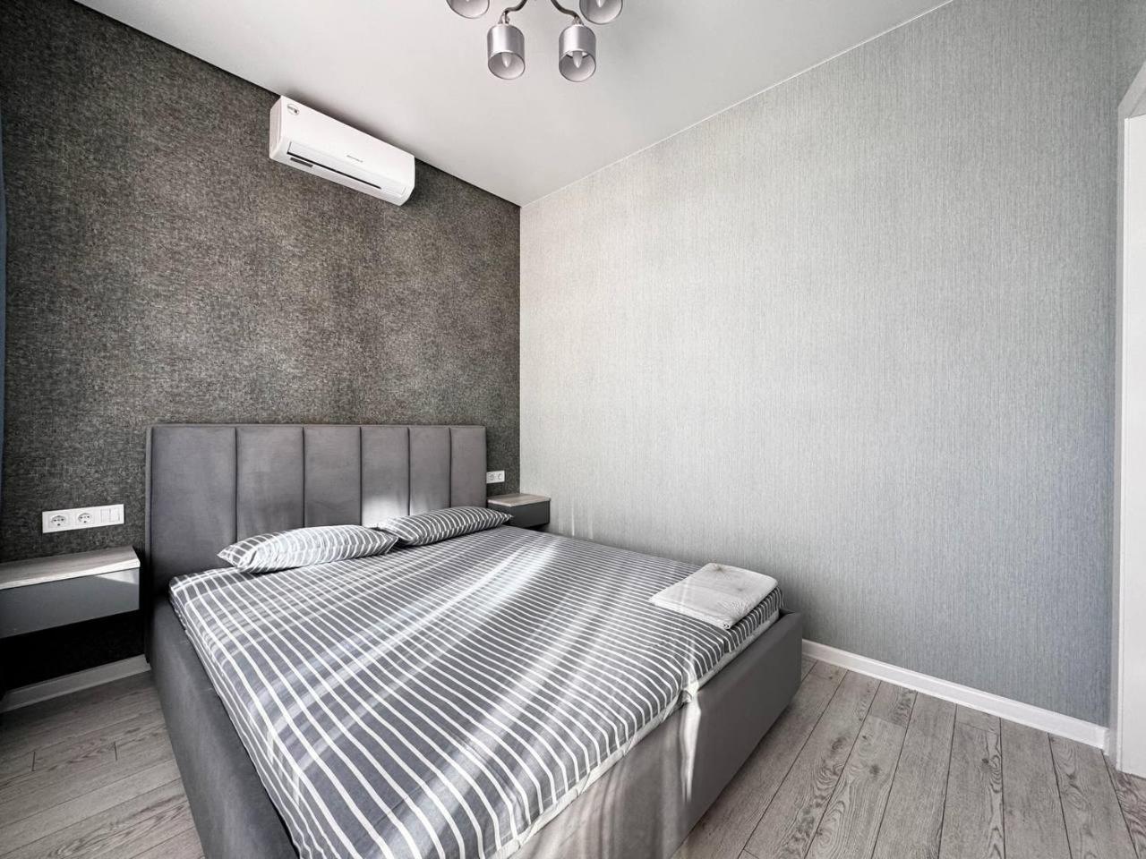 48 Pearl Cozy Apartment Одеса Екстериор снимка